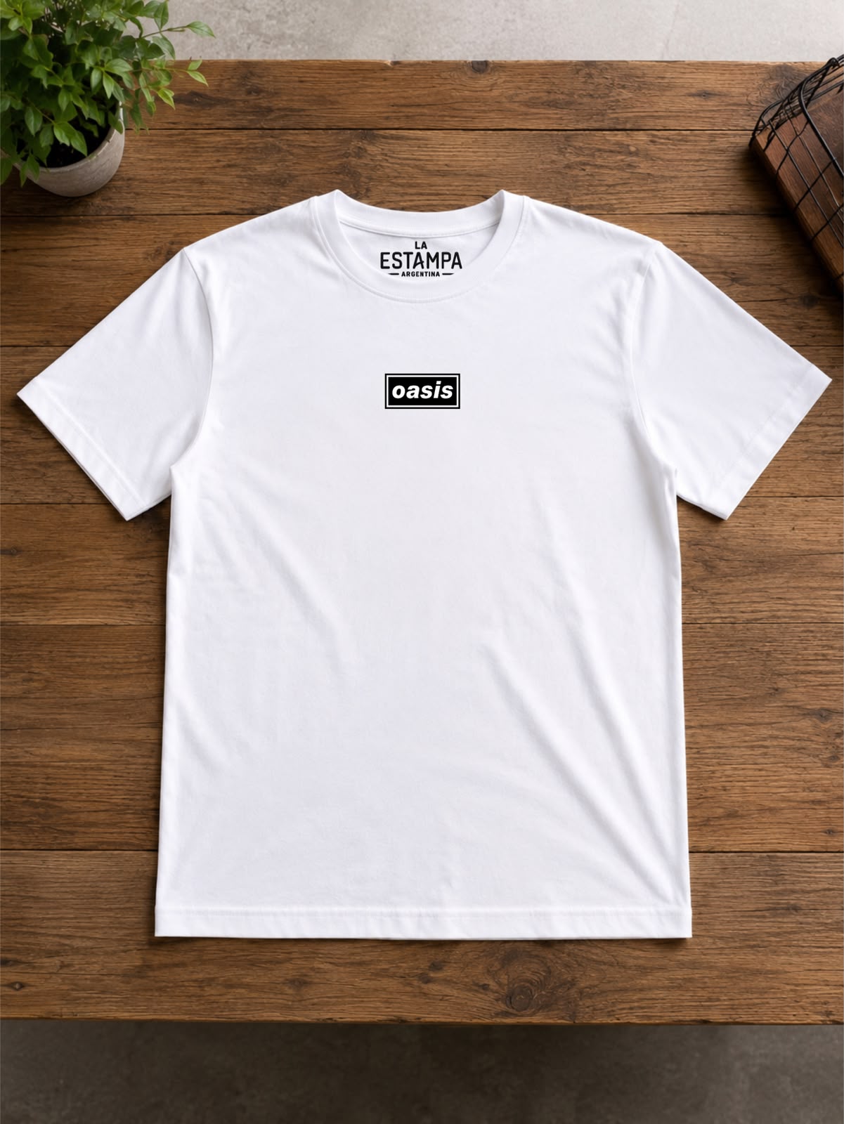 Remera Oasis